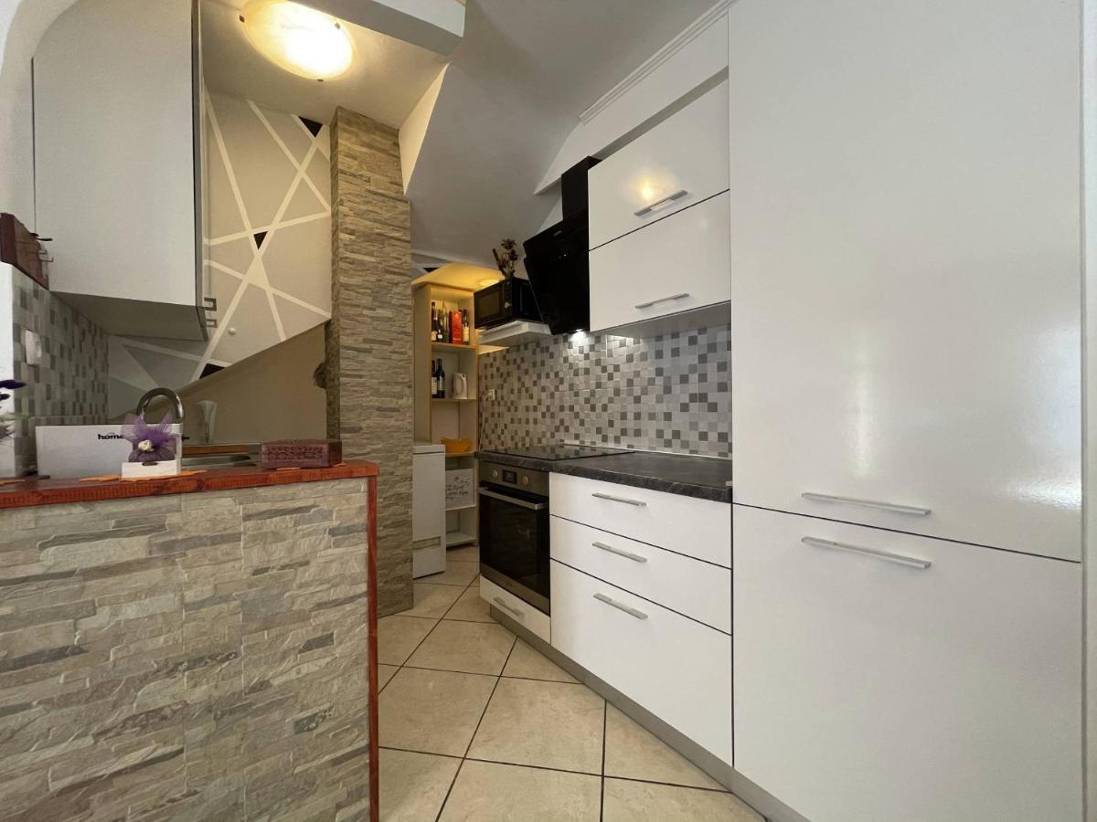 Apartment Malu Pula Exteriér fotografie